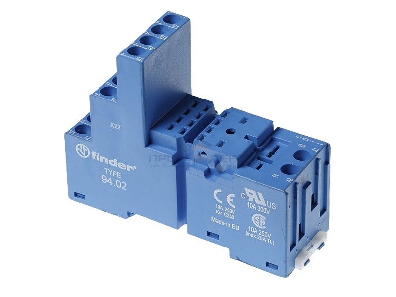 Розетка Finder 94.02 с винтовыми клеммами для реле 55.32 (с зажимной клетью)